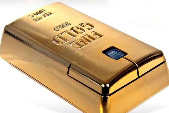 1- Chuột Gold Bullion được thiết kế hoàn toàn giống như một viên gạch vàng với giá hiện nay khoảng 36.835 USD.