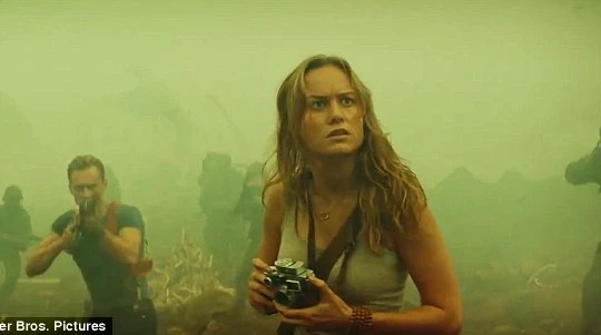 Thiên thần tóc vàng Brie Larson