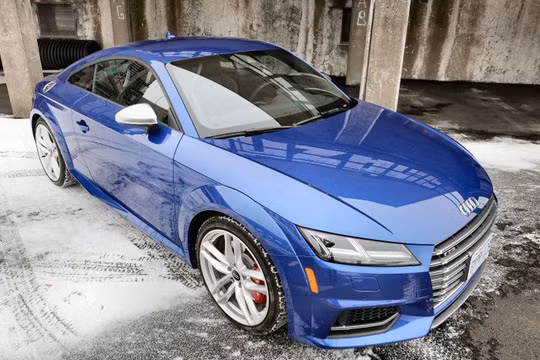 Cận cảnh Audi TTS 2016 giá 1,2 tỷ đồng