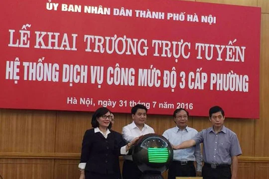 Lễ khai trương hệ thống dịch vụ công trực tuyến mức độ 3 cấp phường của TP Hà Nội vừa diễn ra sáng nay, ngày 31/7/2016.