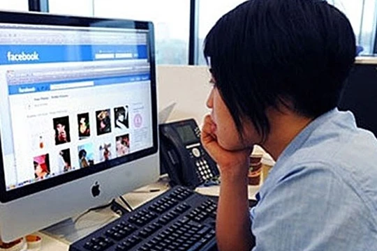 Nhiều trang thông tin điện tử có dấu hiệu lừa đảo khi thông báo cho người sử dụng trúng thưởng rồi yêu cầu nộp tiền để được nhận thưởng (ảnh minh hoạ)