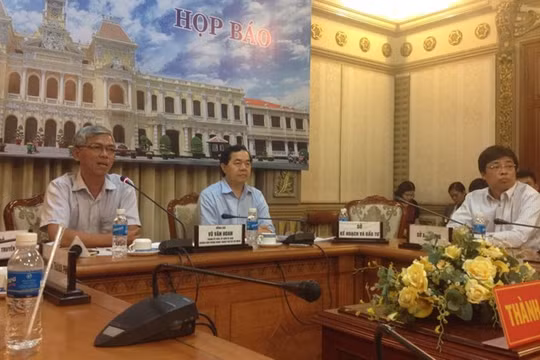 Đại diện Công an TP HCM vắng mặt trong cuộc họp báo mà nội dung chủ yếu xoay quanh vụ án quán cà phê Xin Chào. Ảnh: Hà Hương