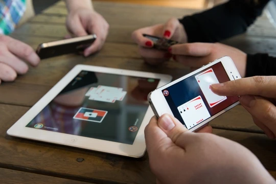 Game mobile Việt được tải nhiều nhất 2015 là game bài