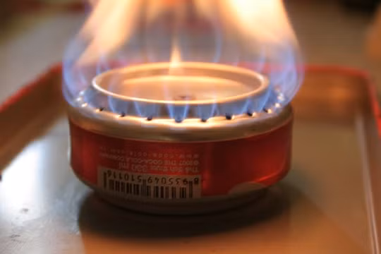 Video: Mách dân phượt cách làm bếp cồn mini từ vỏ lon nước ngọt
