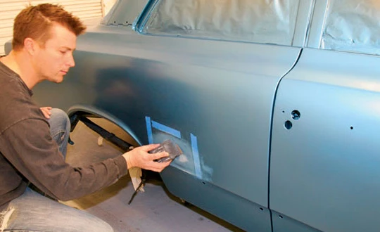 Video: 4 phút chữa móp ôtô bằng đá khô