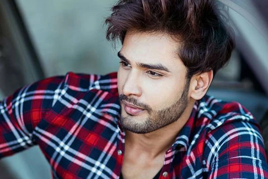 Nam diễn viên và người mẫu Ấn Độ Rohit Khandelwal vừa trở thành người chiến thắng trong cuộc thi sắc đẹp Mister World 2016.