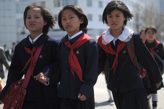 Kim Jong-un chuyển gần 2 triệu USD cho các trường Triều Tiên tại Nhật Bản