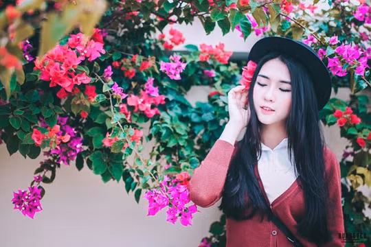 Việc rẽ hướng như vậy khiến Tường Linh gặp phải không ít trở ngại. Cô nàng phải nỗ lực gấp hai lần để quen với những bài toán, những con số.