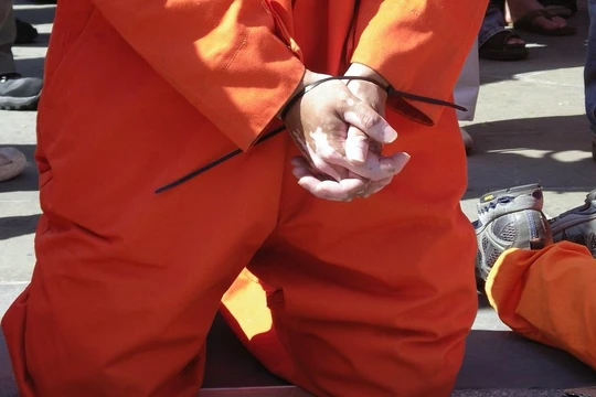 Nga yêu cầu điều tra việc tra tấn người Nga trong nhà tù Ukraina