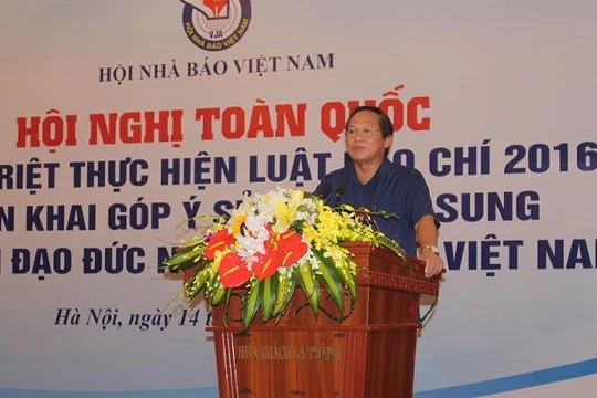 Bộ trưởng Trương Minh Tuấn: "Người làm báo có thể chưa vi phạm pháp luật, nhưng cũng không được vi phạm đạo đức nghề nghiệp của người làm báo".