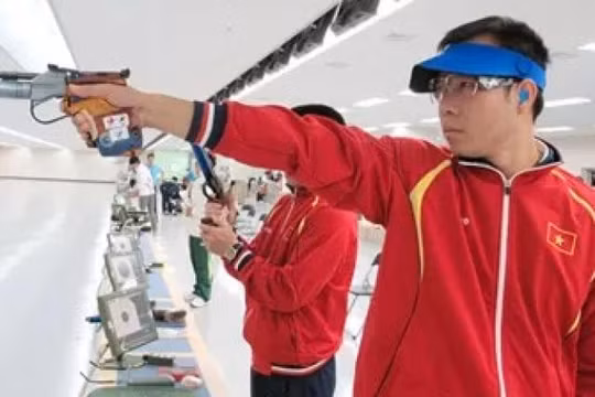 Không như nhiều nước "câu" khách bằng phố đèn đỏ hay casino, Việt Nam tạo sức thu hút khách bằng ấn tượng tốt đẹp đối với khách du lịch.