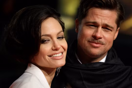 Thời yêu đương mặn nồng của Angelina Jolie và Brad Pitt.