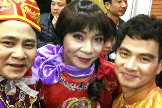 Ngỡ ngàng với nhan sắc "Cô Đẩu" Công Lý của Táo quân 2016