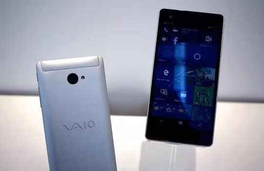 Smartphone của Vaio có tên Phone Biz