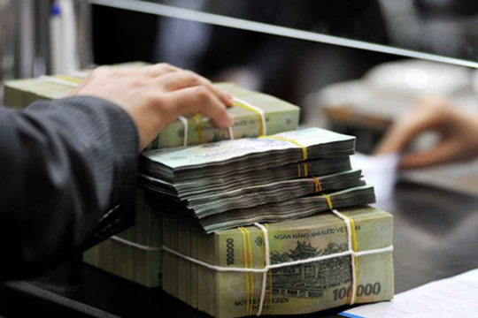 Theo báo cáo mới nhất của Tổng cục thống kê, trong 6 tháng đầu năm, tổng thu ngân sách nhà nước đạt 425,6 nghìn tỷ đồng, bằng 42% dự toán năm. Ở chiều ngược lại, tổng chi ngân sách Nhà nước từ đầu năm đến thời điểm 15/6/2016 ước tính đạt 508,5 nghìn tỷ đồ