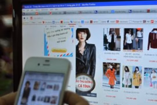 Theo kết quả khảo sát của Hiệp hội Thương mại điện tử Việt Nam, trong năm 2015, các doanh nghiệp đã đẩy mạnh bán hàng trên các thiết bị di động với tỷ lệ 26% website có phiên bản di động, đầu tư nhiều hơn cho tiếp thị trực tuyến