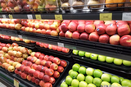 Táo ngoại được nhập ở siêu thị hầu hết đều ghi xuất xứ từ New Zealand hoặc Mỹ.