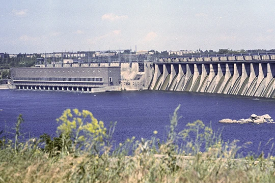 Ukraina: Nhà máy thủy điện tháo dỡ dòng tên V.I. Lenin