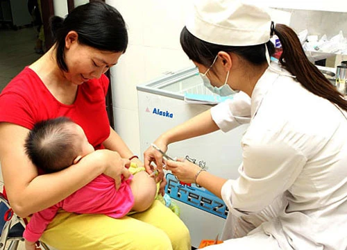 Đã sẵn sàng nhận đăng kí tiêm Pentaxim trực tuyến đợt 2