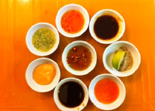 Người Việt đang ăn quá mặn dẫn đến nguy cơ mắc nhiều bệnh gây ảnh hưởng đến sức khỏe