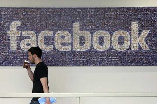 Facebook bị 'tố' phân biệt đối xử và đe dọa nhân viên