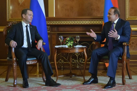 Nga sẵn sàng hỗ trợ giải quyết vấn đề xung đột Karabakh 