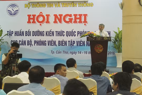 Thứ trưởng Nguyễn Minh Hồng phát biểu tại Hội nghị