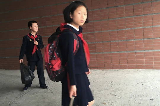 Những em bé Triều Tiên nuôi ước mơ thành nhà khoa học vĩ đại