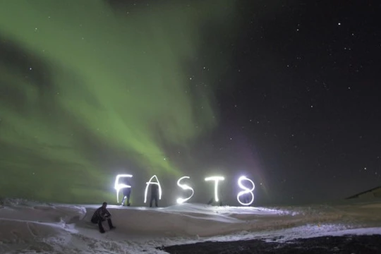 Chùm ảnh mới nhất khoe dàn xe của "Fast and Furious 8" khiến fan điên đảo