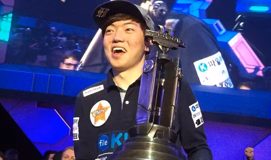 Lee Seung Hyun (Nickname: Life) từng vô địch StarCraft II thế giới vào năm 2015