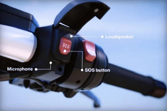 BMW trang bị hệ thống SOS cho xe máy