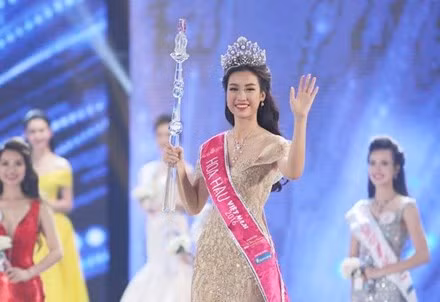 Tân Hoa hậu Việt Nam 2016 Đỗ Mỹ Linh hiện đang là sinh viên ĐH Ngoại thương Hà Nội.