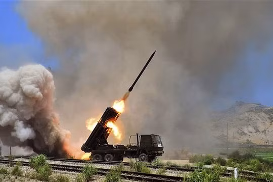 Triều Tiên tung video dọa tấn công Hàn Quốc bằng tên lửa