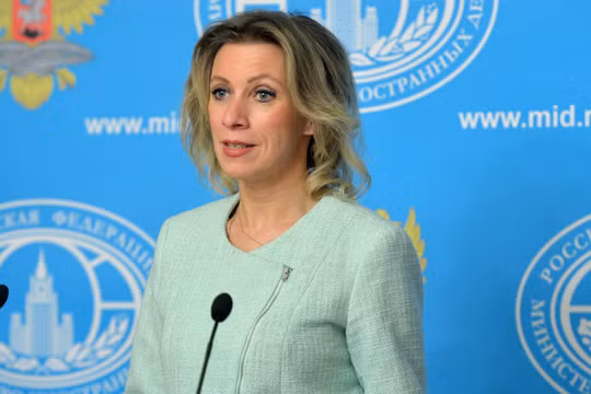 Bộ Ngoại giao Nga kể chuyện cười về qui chế Crimea