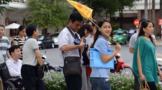 Hướng dẫn viên Trung Quốc ngang nhiên đưa đoàn tại Đà Nẵng