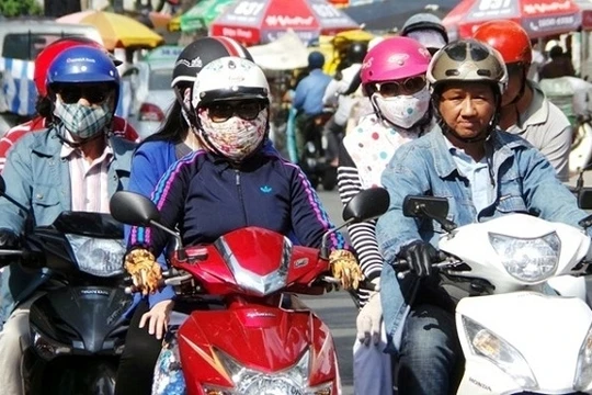 Dự báo thời tiết: Nắng nóng diện rộng, có nơi trên 38 độ C