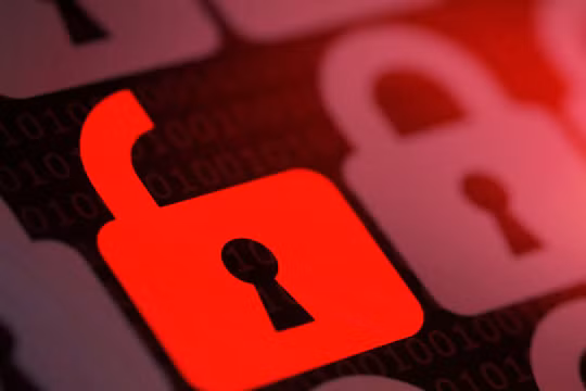 Theo xếp hạng an toàn thông tin năm 2015 thì Hậu Giang có 2 đơn vị đạt 100% tổng điểm nhưng có tới 12 đơn vị chỉ đạt 12% 