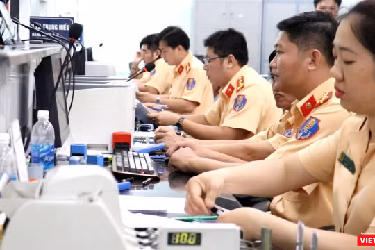 Điểm đăng ký xe tại 282 Nơ Trang Long, quận Bình Thạnh, TP.HCM (Ảnh: Hải Linh) 