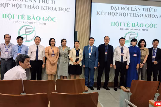 Ra mắt Ban chấp hành mới (nhiệm kỳ 2020-2025) Hội Tế bào gốc TP.HCM (Ảnh: Hoà Bình)