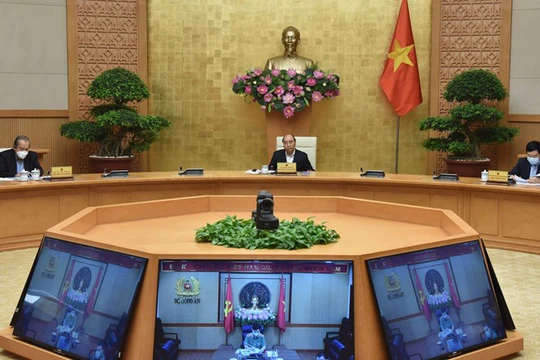 Thủ tướng chủ trì phiên họp Thường trực Chính phủ chiều 9/4 (Ảnh VGP)