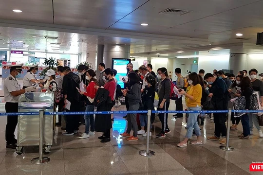 Tính đến hôm nay, tổng số người được phát hiện có triệu chứng viêm hô hấp được cách ly tại TP.HCM là 336 người (Ảnh: TTKD) 