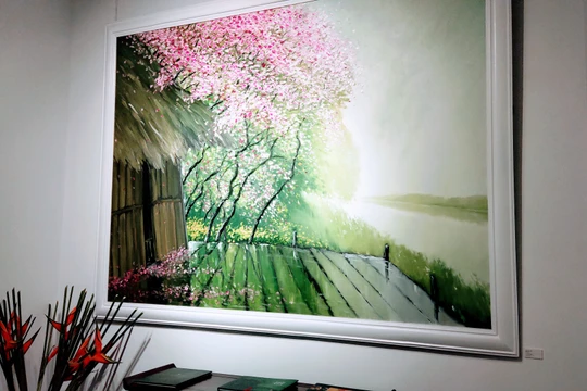 Triển lãm "Miền sương khói" của hoạ sĩ Lê Thanh Sơn kéo dài từ ngày 20/12/2020 đến hết ngày 10/1/2021 (Ảnh: Hoà Bình)