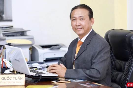 Luật sư Bùi Quốc Tuấn (Đoàn Luật sư TP.HCM) cảnh báo về hậu quả trốn khai báo y tế (Ảnh: HB) 