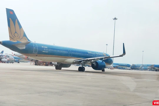 Bộ y tế ra thông báo khẩn tìm người trên chuyến bay VN7198 từ Đà Nẵng đến Hà Nội (Ảnh: Hòa Bình)