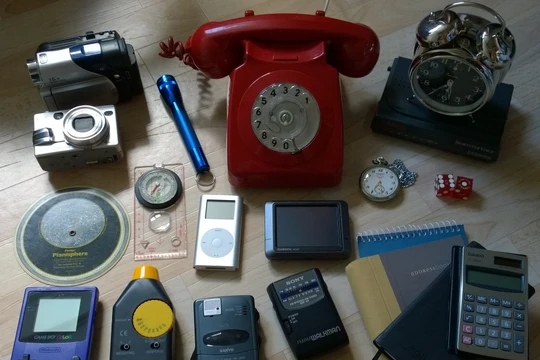 Rất nhiều thiết bị đã bị smart phone thay thế