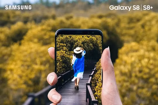 Tính năng xóa phông kết hợp với màn hình vô cực và màn hình vô cực Galaxy S8 giúp giới trẻ thỏa sức sáng tạo những bộ ảnh phong cách “Follow Me” (Theo em đi khắp thế gian)