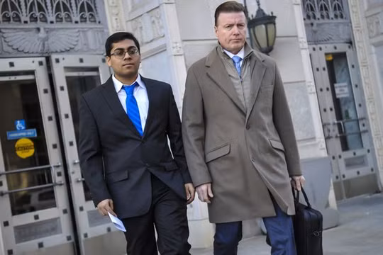 Paras Jha (trái). (Nguồn: Nj.com)