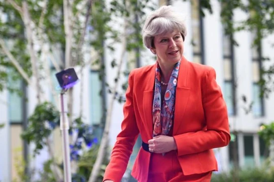 Bà May được cho là sẽ chiến thắng thuyết phục trong cuộc bầu cử vào 8/6 tới.