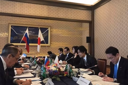 Quang cảnh hội đàm