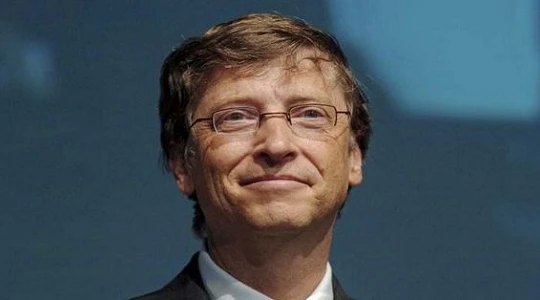 Bill Gates - người đồng sáng lập ra hãng Microsoft, vẫn là người giàu nhất nước Mỹ và thế giới.